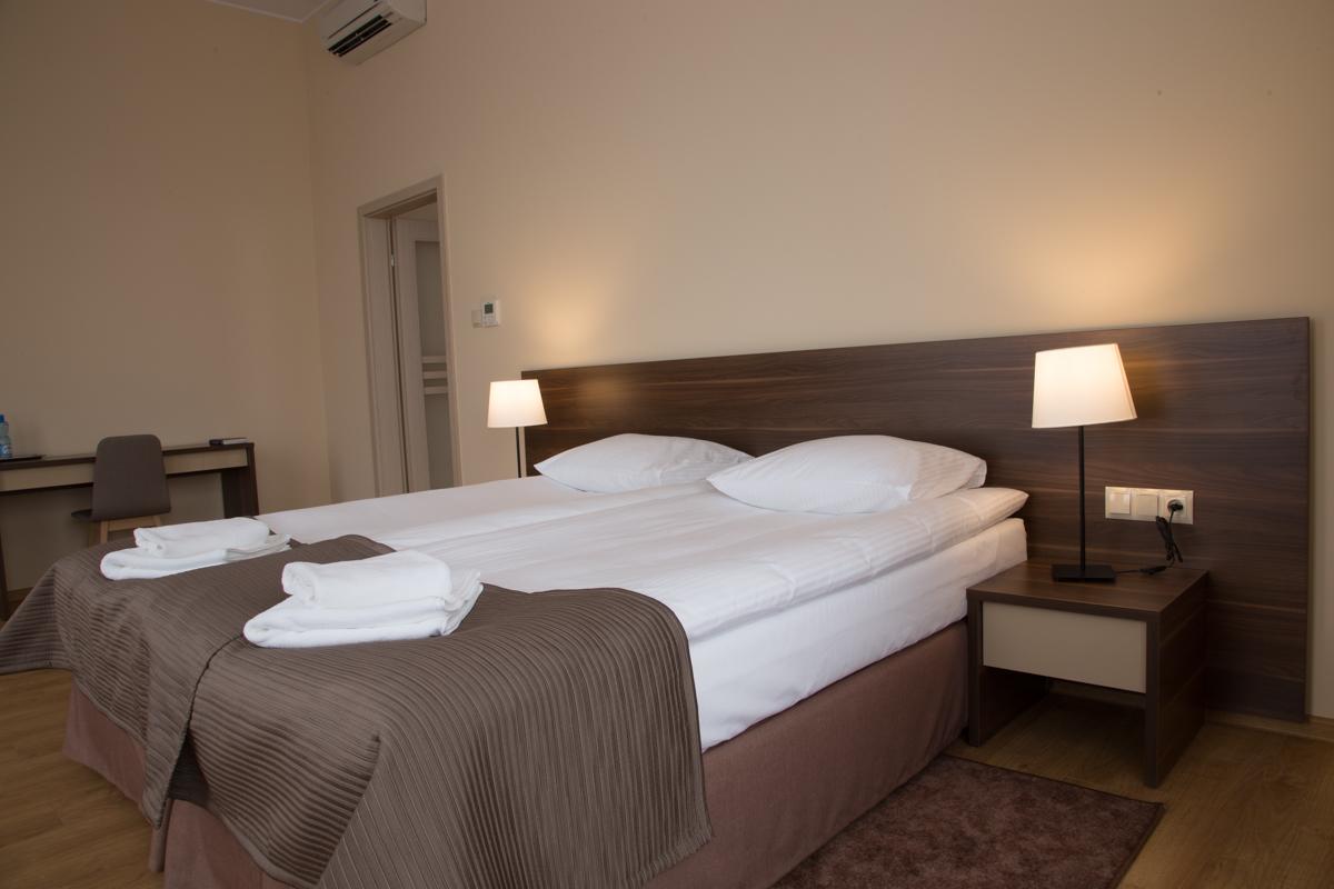 Glas-Hotel 4* ジャリ エクステリア 写真